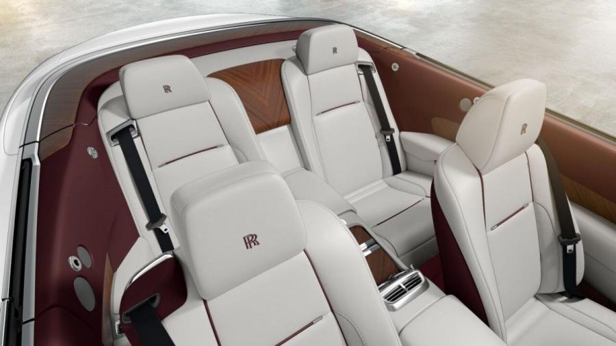  Rolls-Royce Dawn 001 2016 года  (фото 4 из 5)